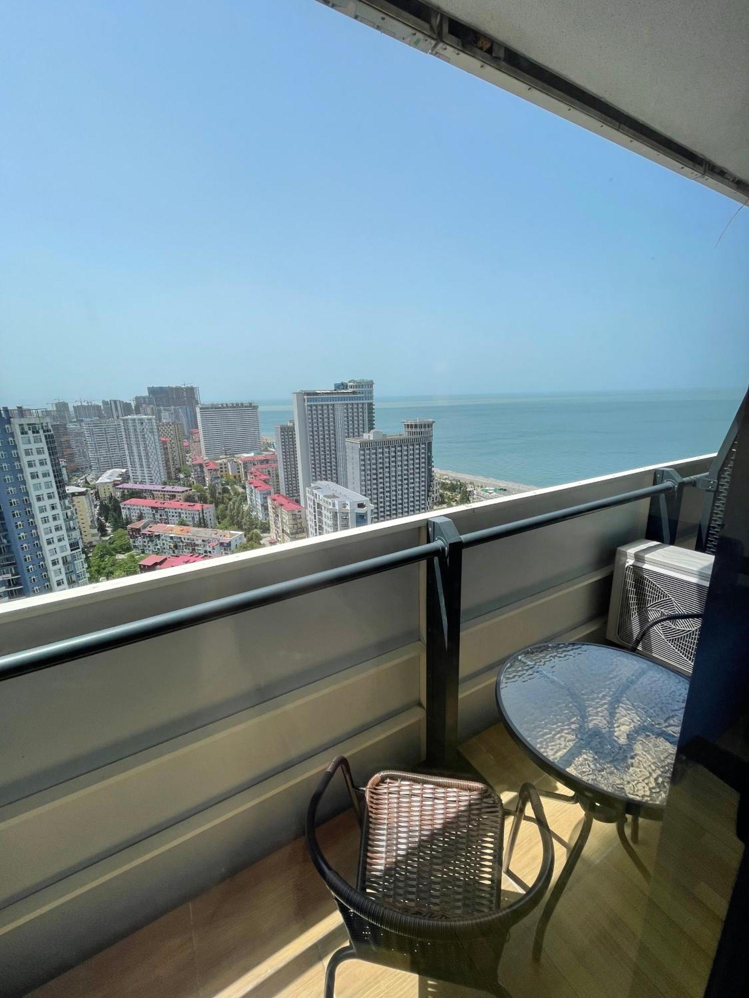 Orbi City Sea View Batumi Eksteriør bilde
